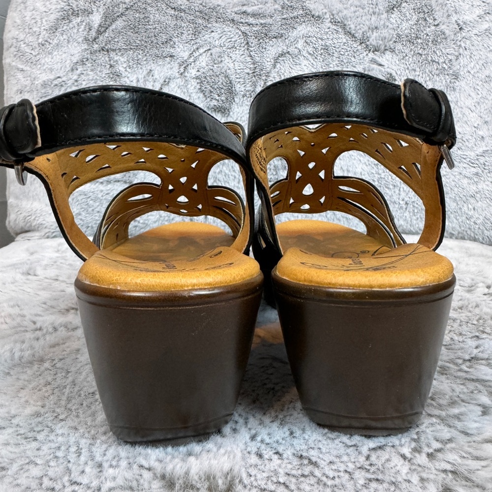 Bare Traps Dallas Wedge Sandal- Sz 8W - Picture 9 of 11